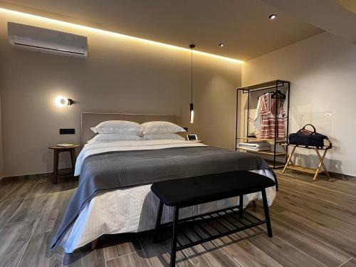 Markopoulon House | Χenion Inn - Athens Airport, Easy Check In Anytime