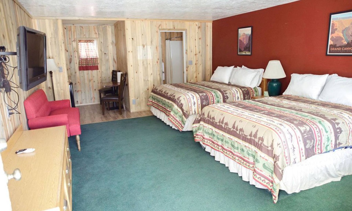 Sevier Apartment | 0130) Candy Suite 130