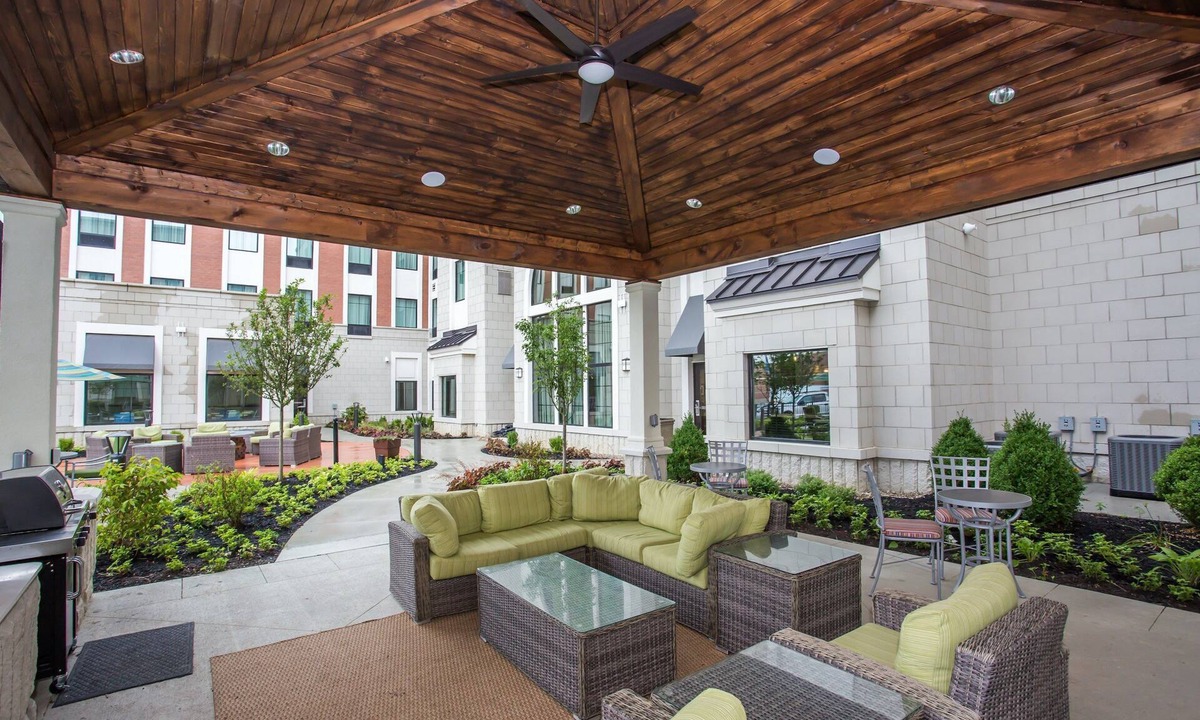 Miamisburg Apartment | 1 Bedroom | King Suite. Free Breakfast. Pool, Gym
