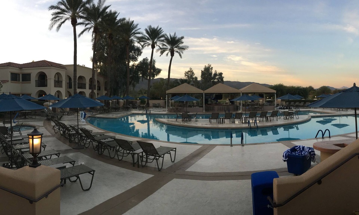 South Mountain Resort | 1 Bedroom Resort Condo in Central Phoenix