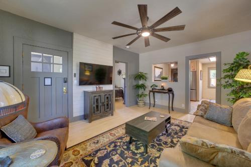 Clarkdale House | < 1 Mi to Dtwn: Home w/Deck in Clarkdale!
