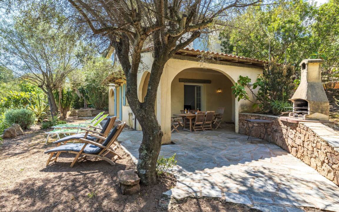 Porto-Vecchio Villa | 100 m² Villa ∙ 2 bedrooms ∙ 5 guests