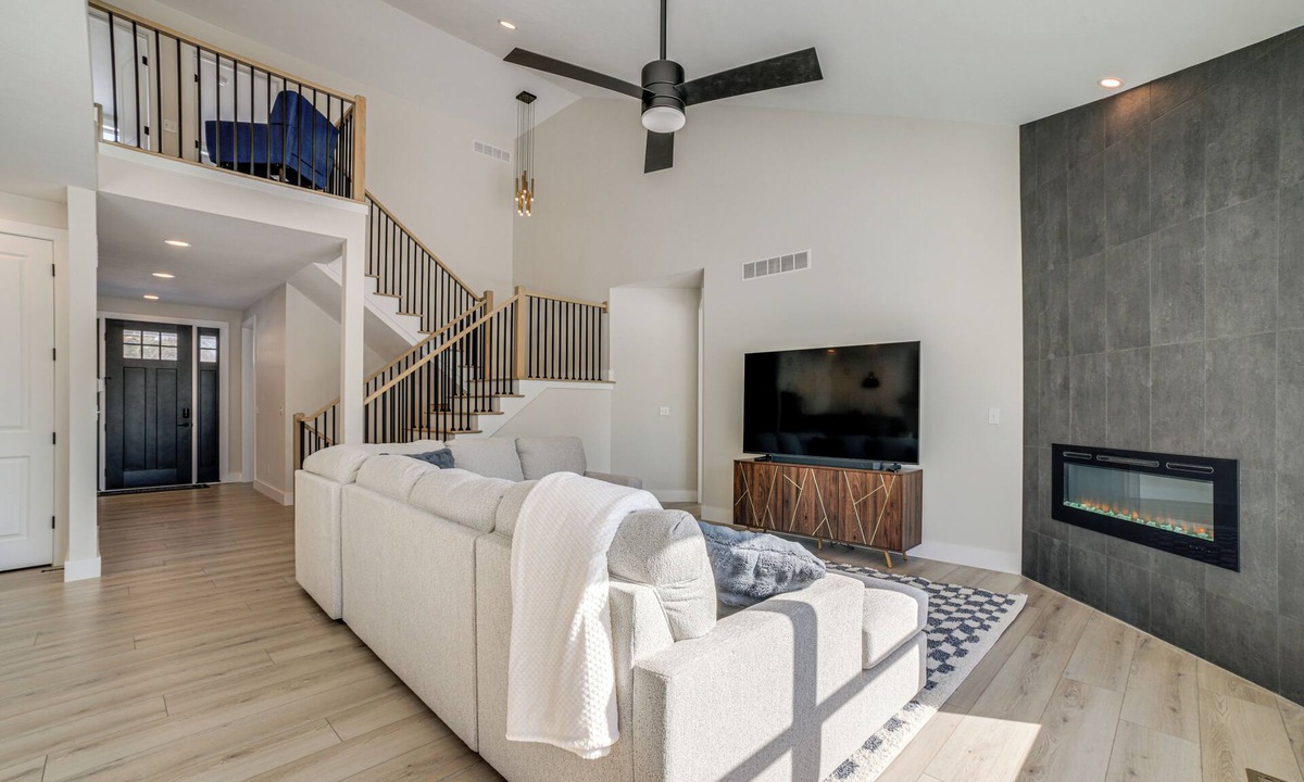 Georgetown House | 2 Mi to Notre Dame: Spacious Home w/Private Yard