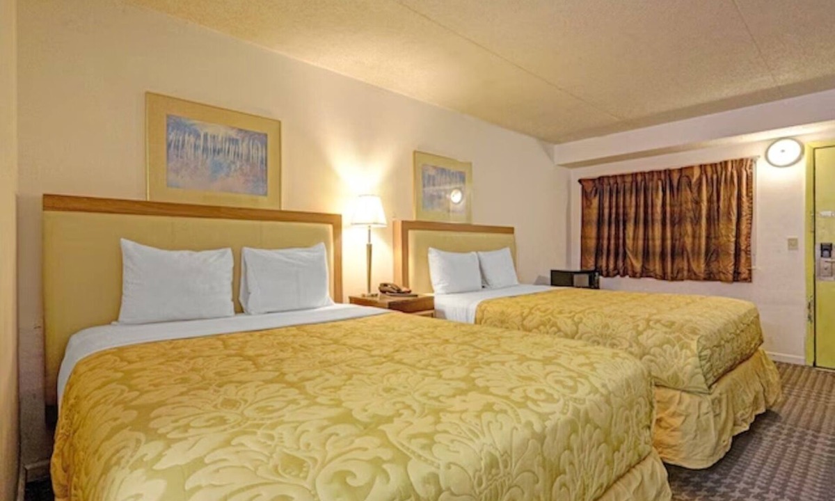 Brookville Hotel | 2 Pet-Friendly Accommodations w/Free Parking near Sycamore State Park