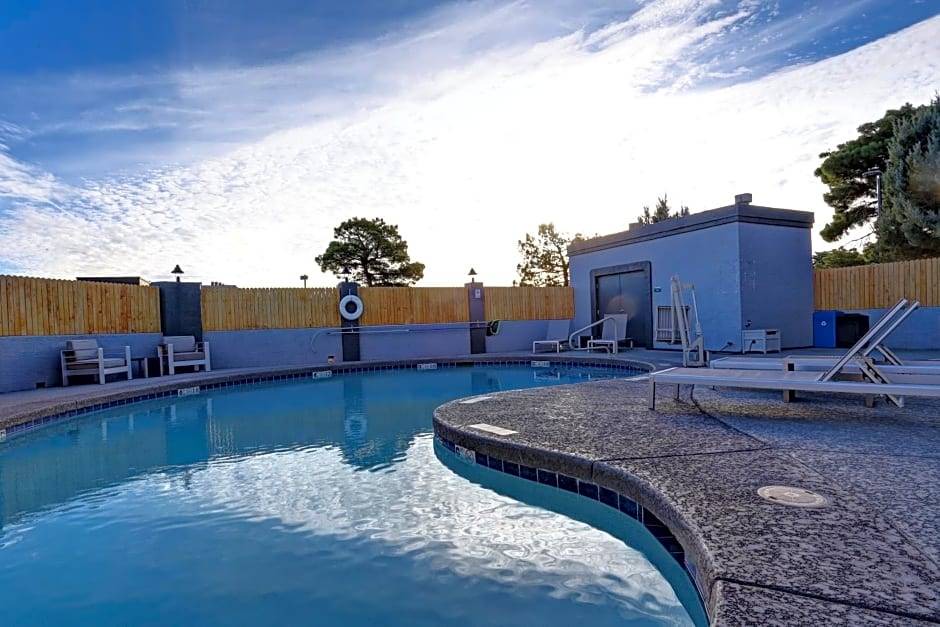 Prescott Valley Hotel | 2-Star Hotel ∙ GreenTree Inn Prescott Valley