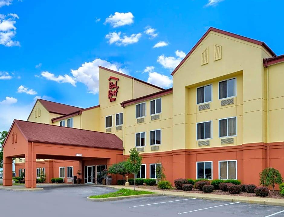 Clyde Hotel | 2-Star Hotel ∙ Red Roof Inn Clyde