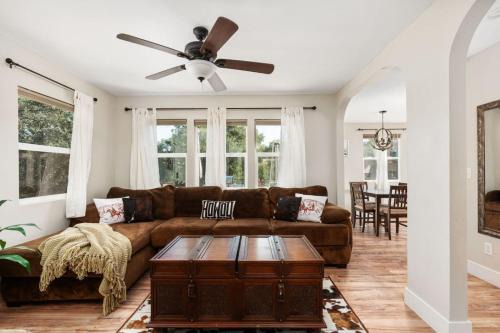 Paso Robles House | 2Bed 2 Bath Cottage onMicro Resort near Downtown