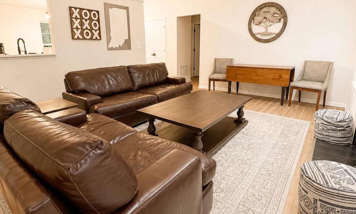 Carmel House | 3 Bedroom Carmel Home, Sleeps 11, Minutes from Downtown Carmel & Grand Park