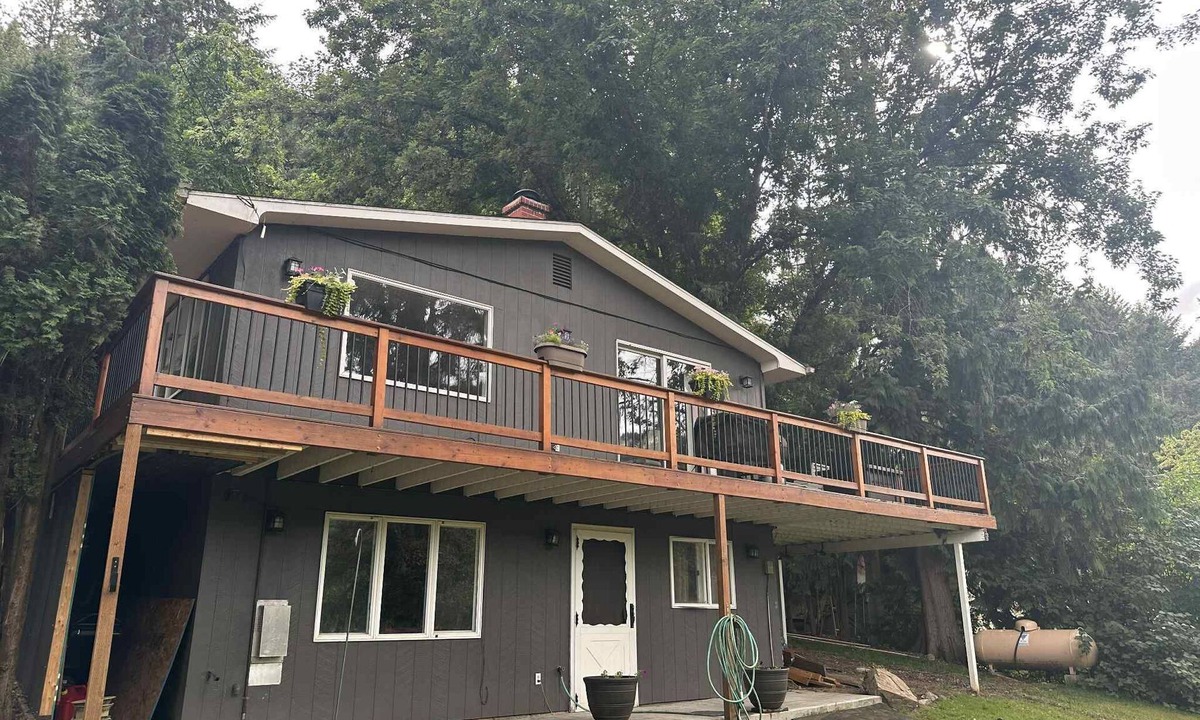 Ahsahka House | 3-bedroom house in Orofino, near Clearwater River and Pink House!