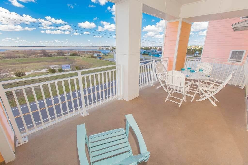 Sandbridge Condo | 3 bedroom luxurious condo on the beach with breath-taking bay views!
