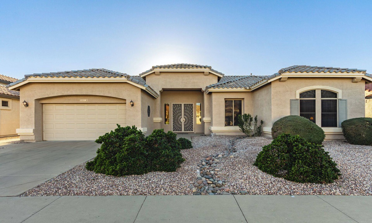 Gilbert House | 3 BR, 2 Bath home in Trilogy Gilbert, golf course and mountain views