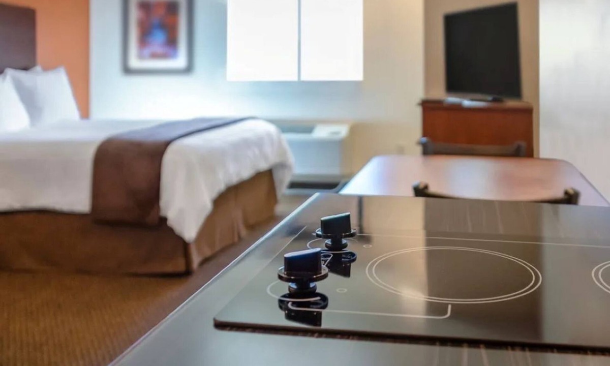 Pasco Hotel | 3 Units w/Kitchenettes | Near Pasco Airport | Spacious Stays