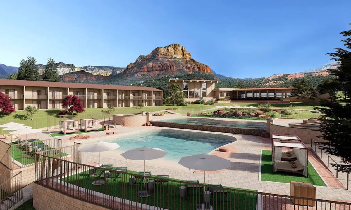 Sedona Hotel | 3 Vibrant Rooms w/Outdoor Pool & Spa Access - Your Adventure & Wellness Escapes