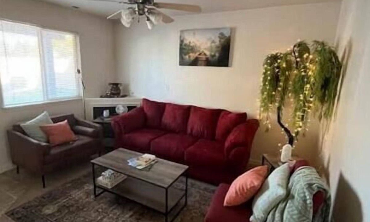 Idaho Falls Apartment | 30+ Day Stay Furnished 2BR Townhome Near Hospitals & INL The Hidden Gem