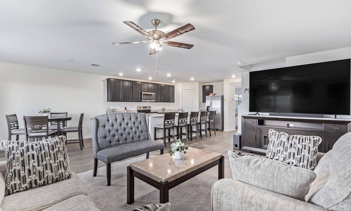 Buckeye House | 4-bedroom house in marvelous Buckeye with WiFi, AC. Enjoy your stay