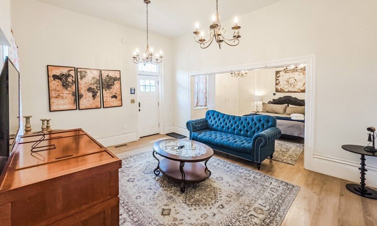 Ogden Cottage | 406 Canyon Rd #2
