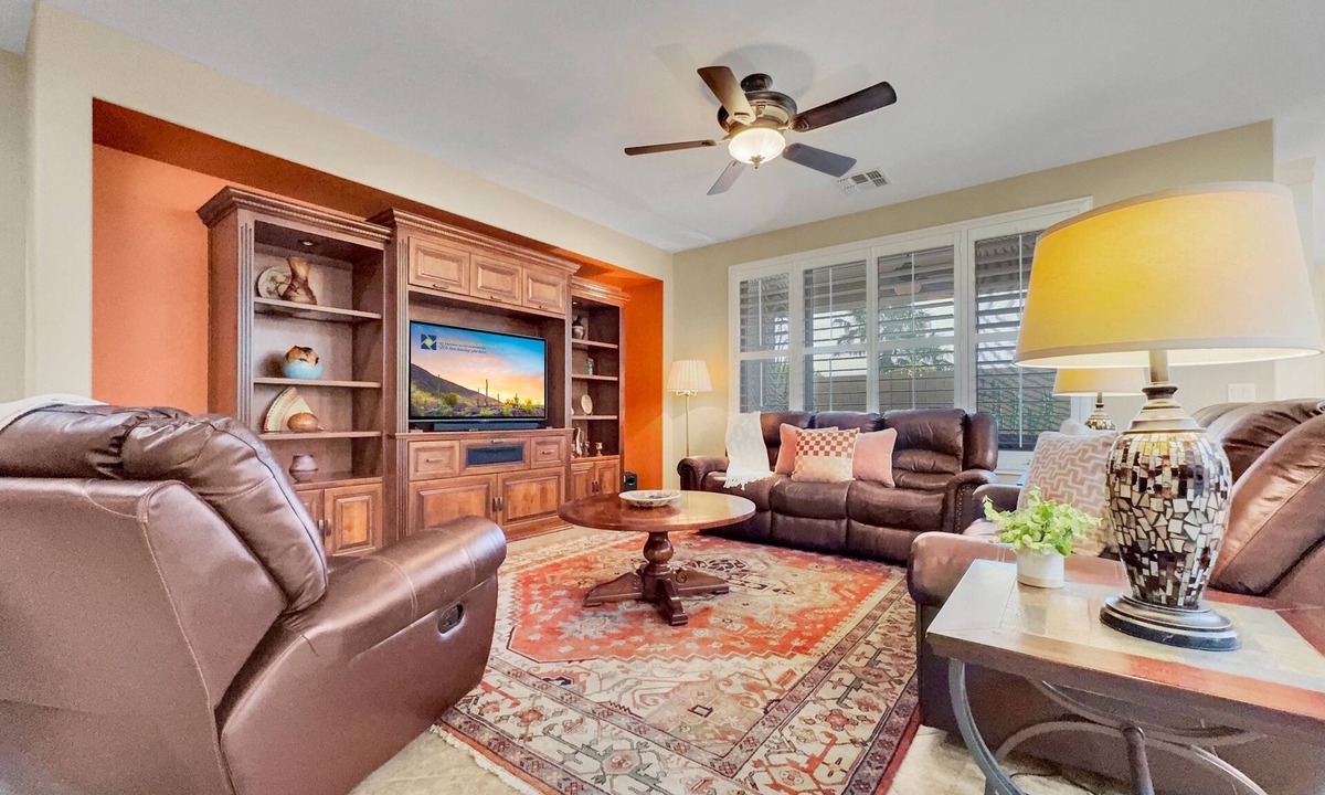 Eleven Mile Corner House | 55+ Golf Community Amenities Galore Casa Grande