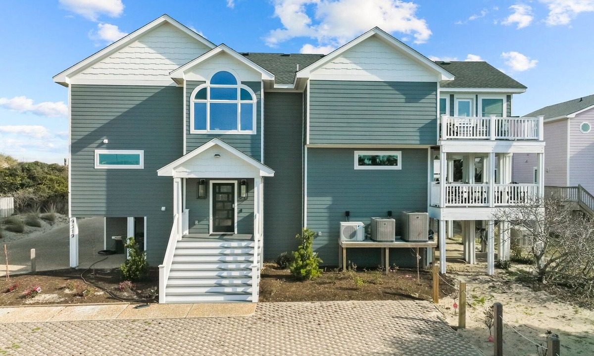 Nags Head House | 5950- Sea Stars - Oceanfront Luxe w/Pool, Hot Tub & Theater