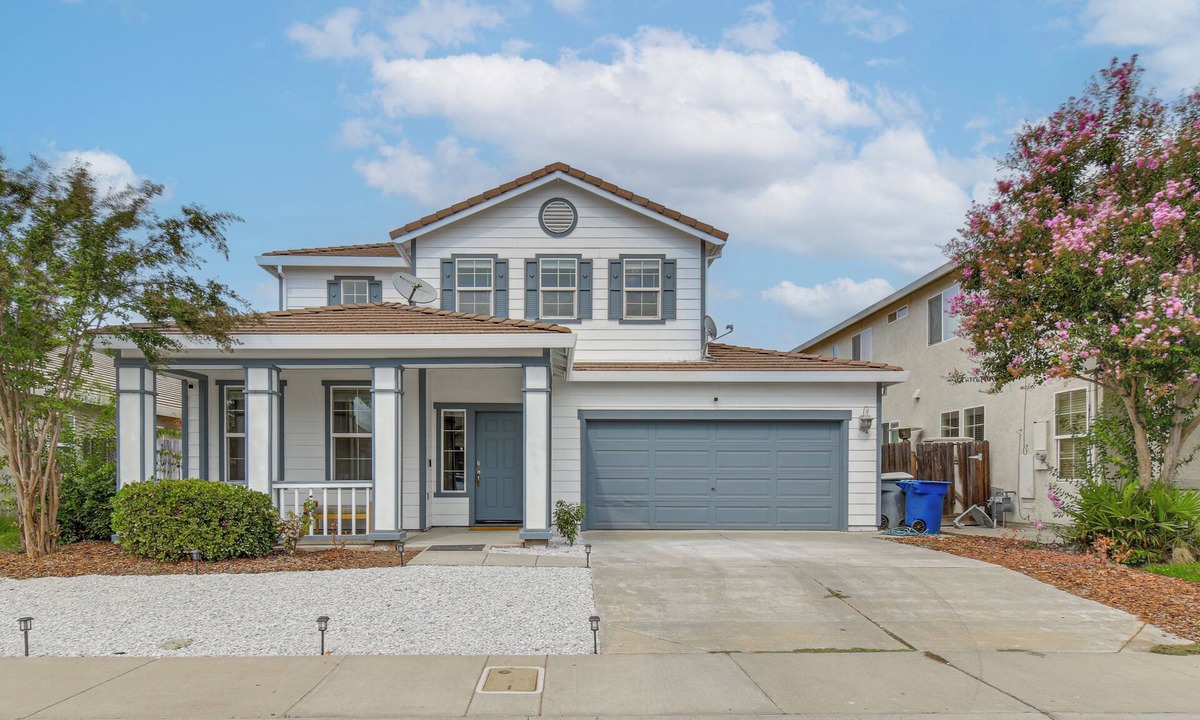 Merced House | 7 Mi to Lake Yosemite: Family Home w/Fenced Yard