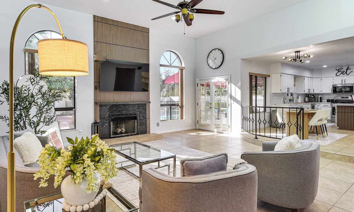 Tucson Cottage | 7 Mi to Sabino Canyon: Poolside Oasis w/Mtn Views