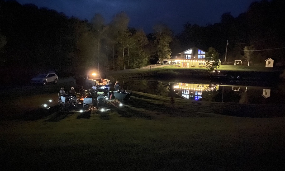 Hazel Green House | 70 acre farmhouse ponds fishing kayaking near red river gorge