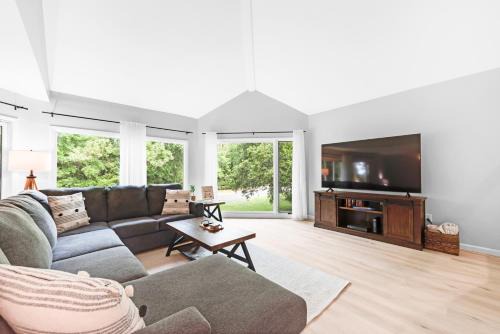 Spinnaker Beachhouses Villa | 755 Spinnaker Beach House