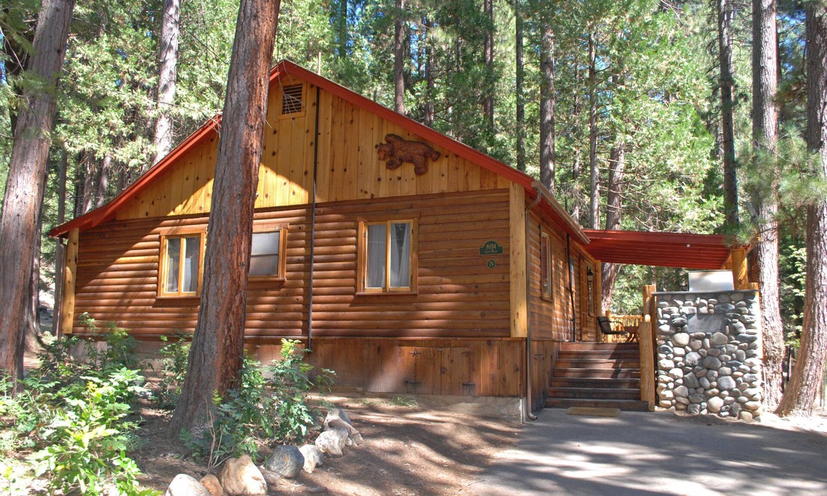 North Wawona Cabin | (79) Half Dome (1 Bedroom Only) at The Redwoods In Yosemite