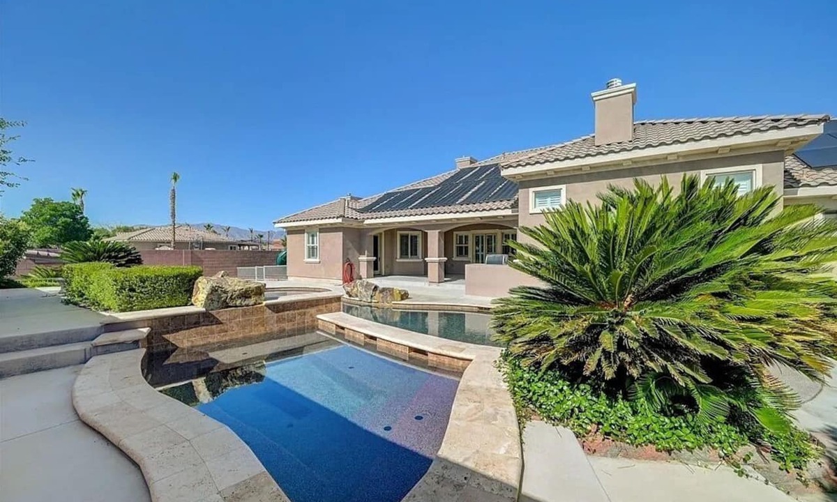 North Las Vegas House | 8BR/5BA Exquisite Villa - Beach-Entry Pool, Spa, Pickleball ★