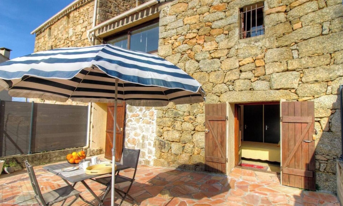 Bastelicaccia House | A Stalla - BASTELICACCIA