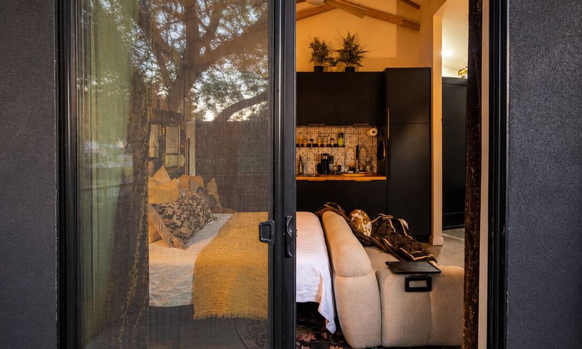 Melrose Paradise Cottage | A Stay Like No Other Immersive Distinctive