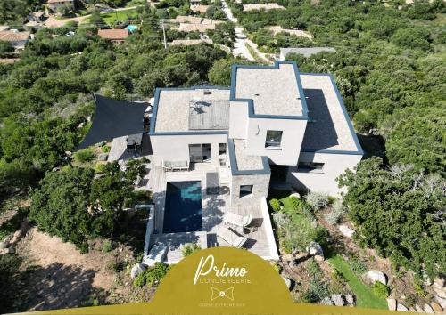 Figari Villa | A Vista - Villa architecte & piscine - 4 étoiles Vue mer