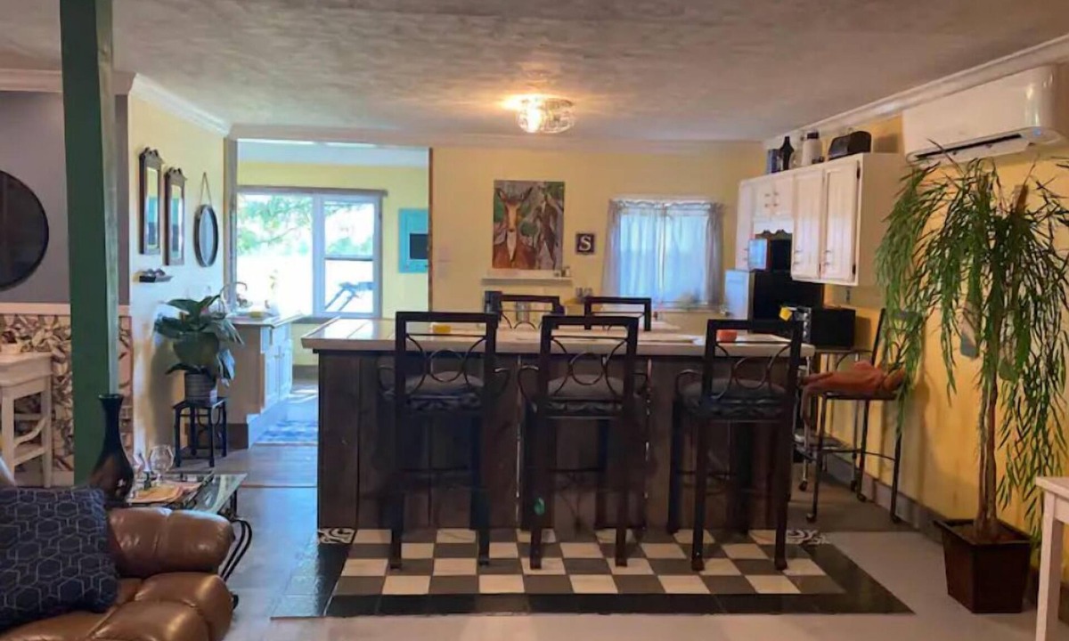 Saint Francis House | Adorable one bedroom with fireplace/kitchenette