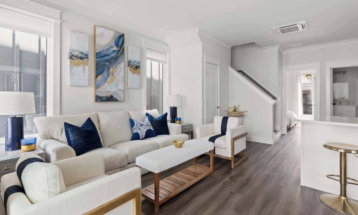 River District Boat Rental | Adrift at The Cove Riverwalk Villas
