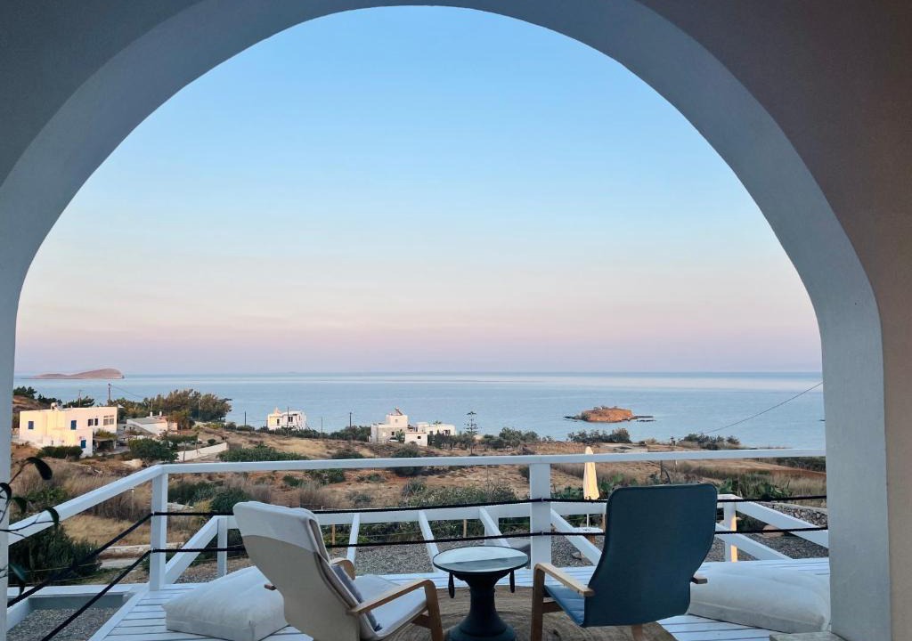Vari House | Aelia