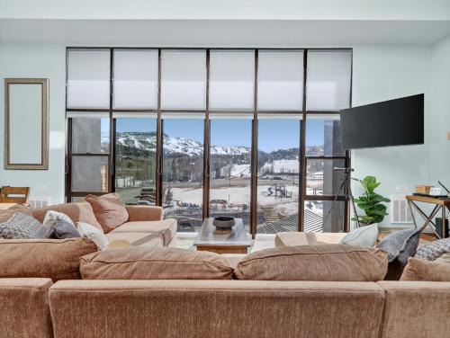 Brian Head Apartment | Alpine Loft - Hilton Resort - Private Condo - View