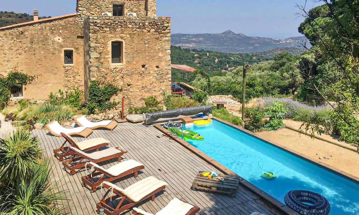 Ville-di-Paraso House | Amazing home in Ville-Di-Paraso