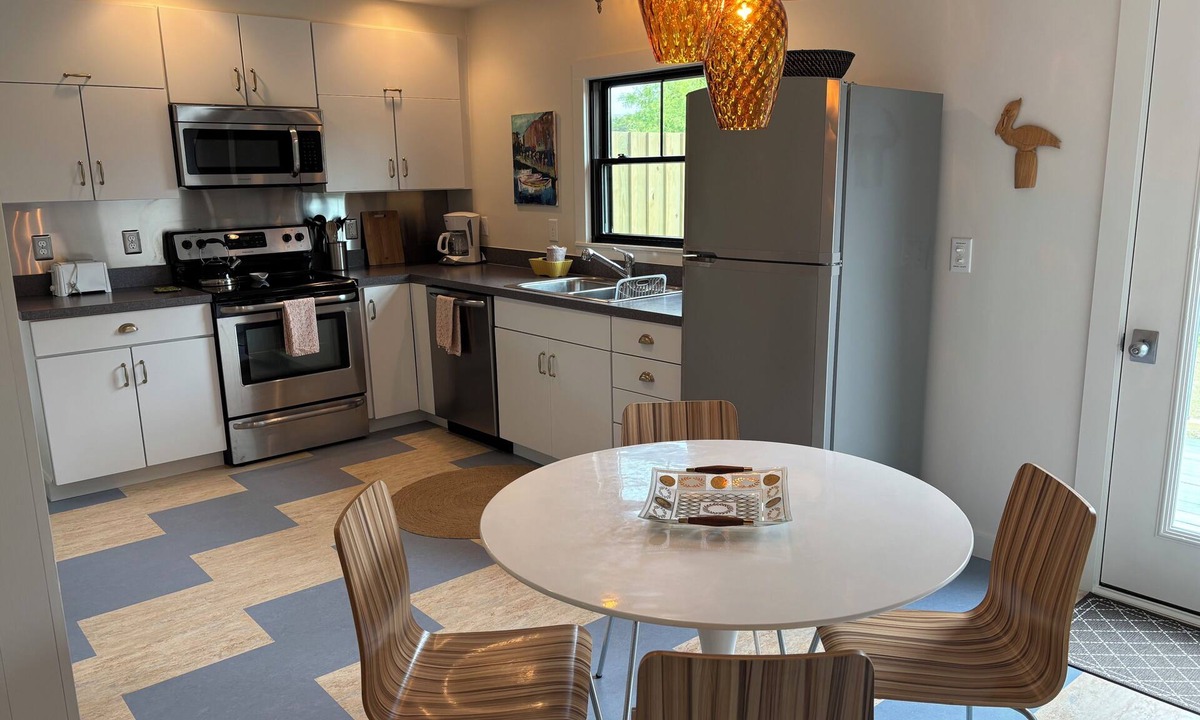 Ocracoke Cottage | Amazing Lighthouse Views and Delightful Decor!