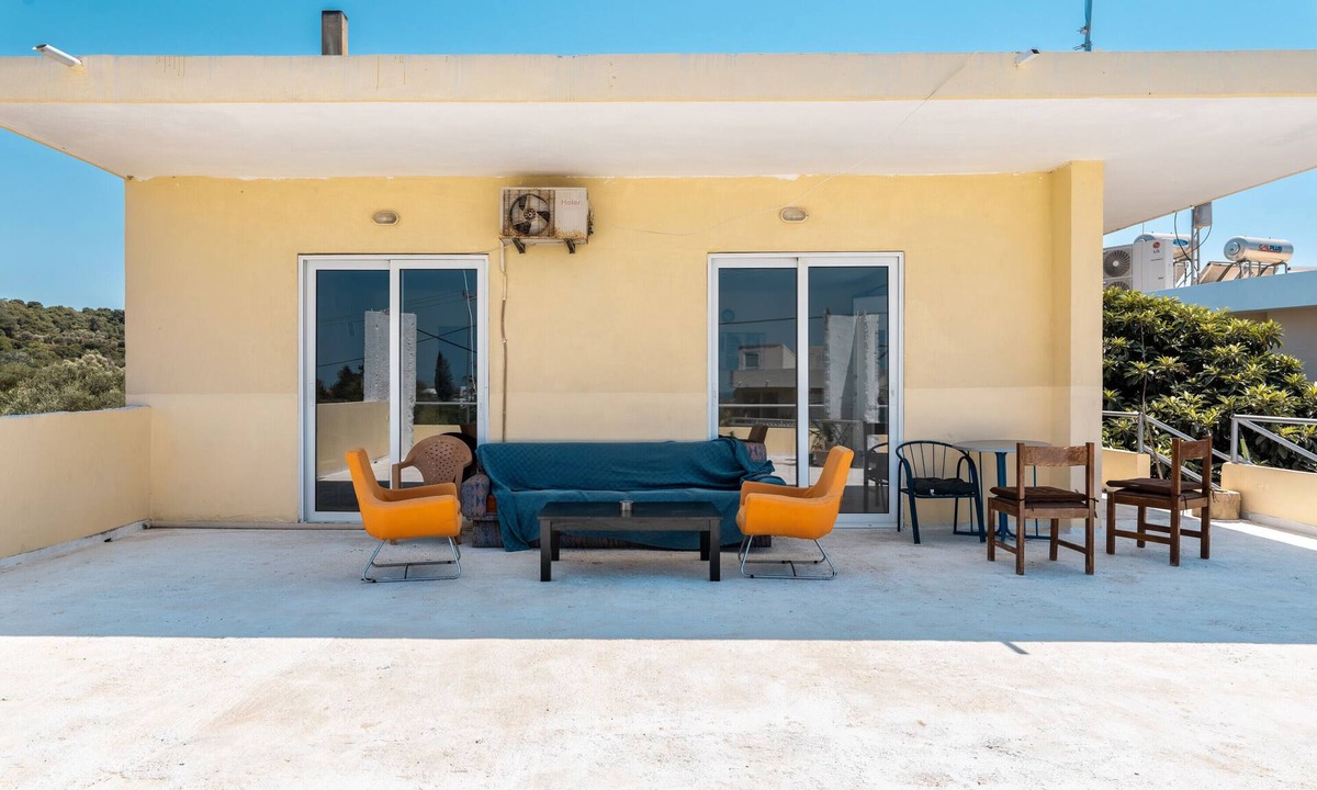 Fanes Apartment | Apartment 'Anthi 1 For 3 People' with Shared Terrace, Shared Garden and Air Conditioning