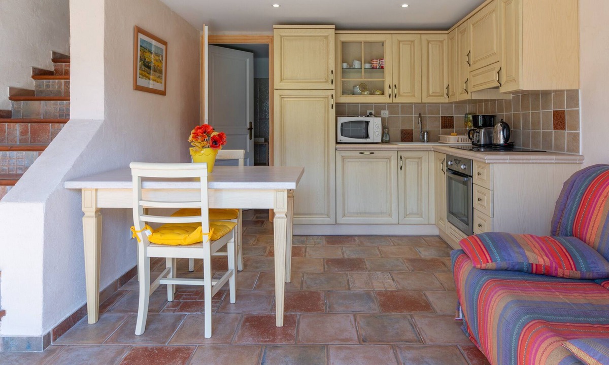 Murato Apartment | Apartment 'De Charme Dans Une Bergerie' with Shared Pool, Wi-Fi and Air Conditioning