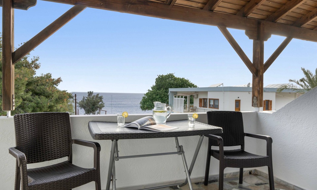 Panormos Apartment | Apartment 'Double Studio No 6' with Balcony