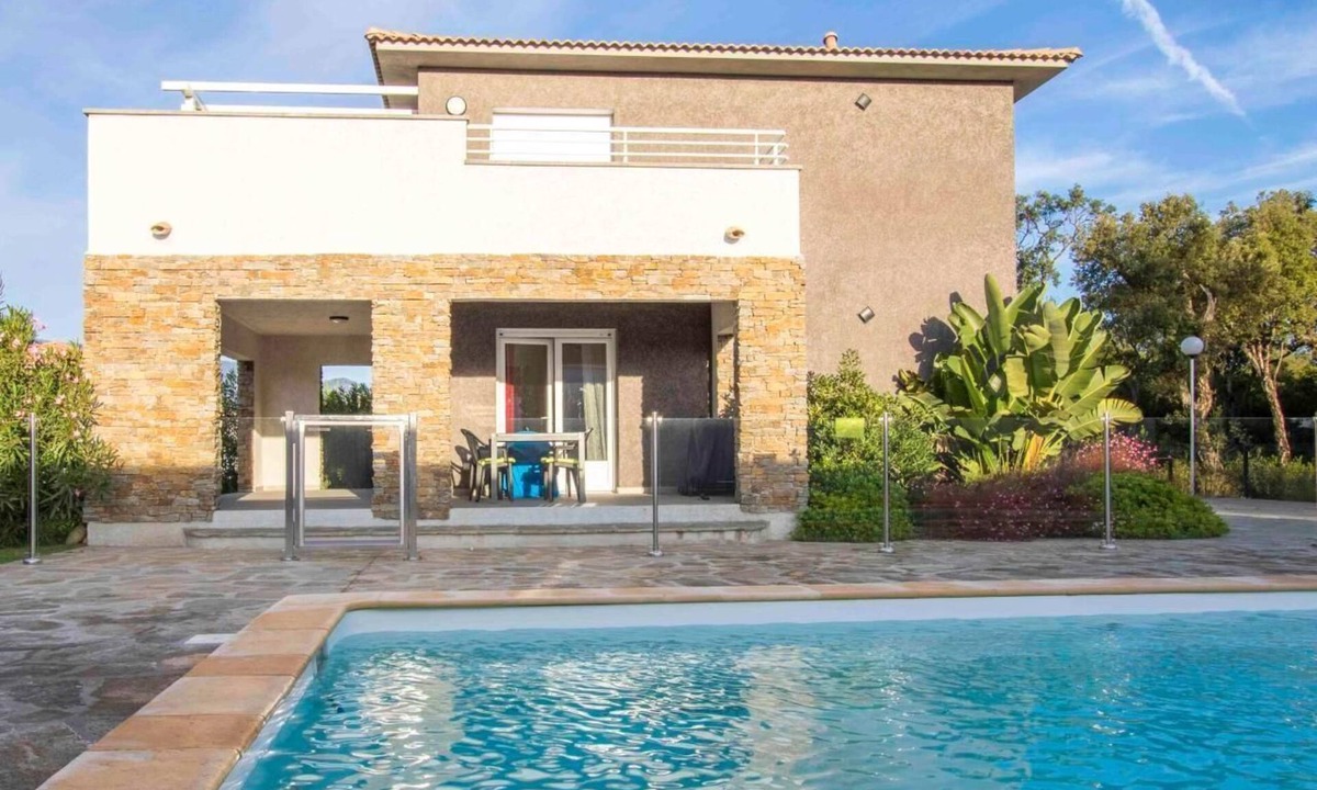 Ghisonaccia Apartment | Apartment (T3) * Ghisonaccia Corsica with pool