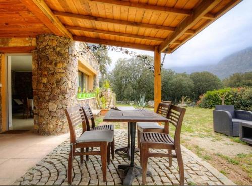 Moltifao Apartment | Appartement confortable à Moltifao, vue sur montagne, 50 m²