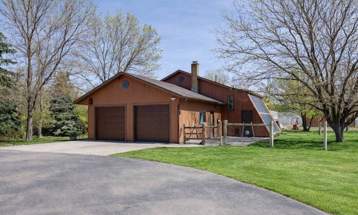 Idaho Falls House | Apple Orchard Retreat