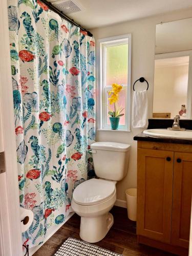 Sagle House | Atlas Retreat: Hot Tub, Sauna, Cold Plunge
