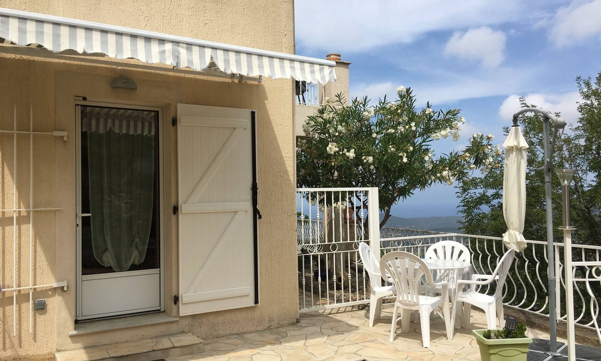Occhiatana Apartment | BAS DE VILLA in Haute-corse village (20mn from L 'ILE ROUSSE)