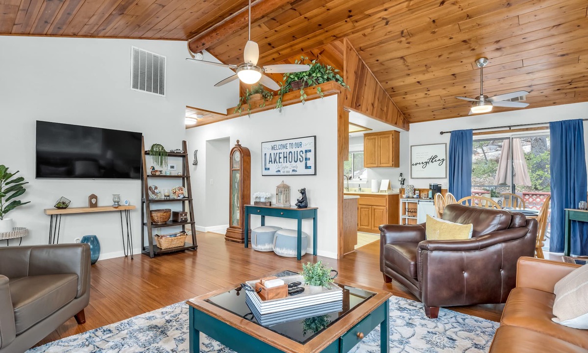 Bass Lake Cabin | Bass Lake Cabin—Game Room—BBQ—5:4—Boat Slip