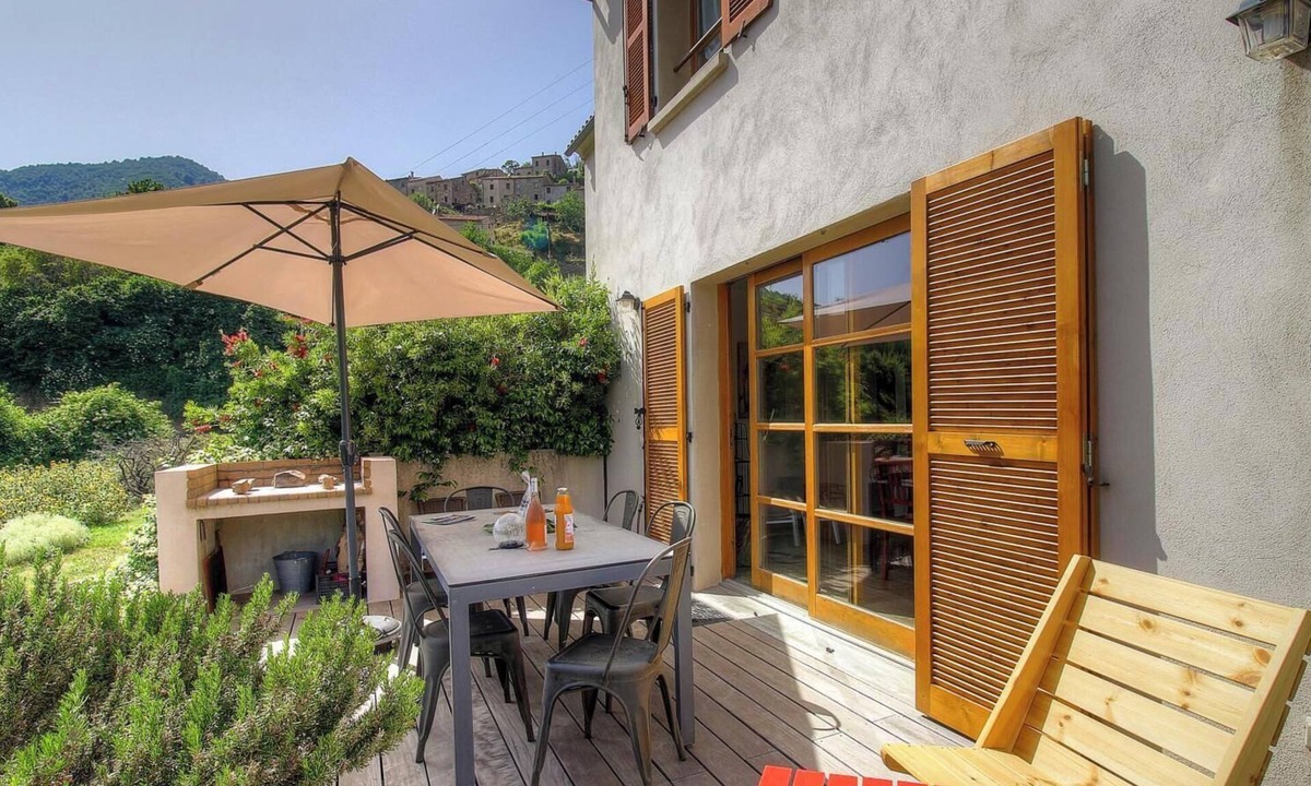 Tolla House | Bassatonu - Lake side - TOLLA