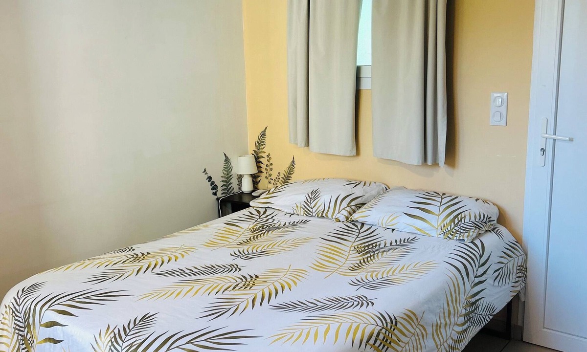 Solaro Bed & Breakfast | Beach access room 250 metres