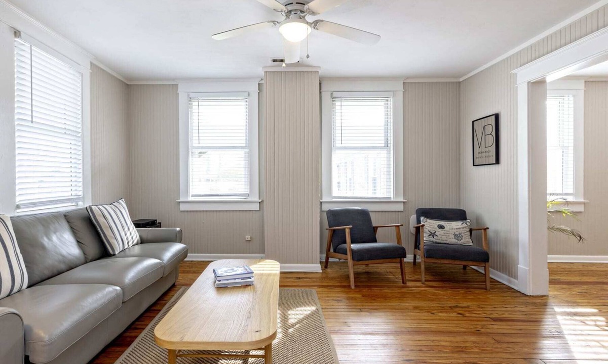 Northeast Virginia Beach House | Beachwalk #1, 8 Minute walk to the beach