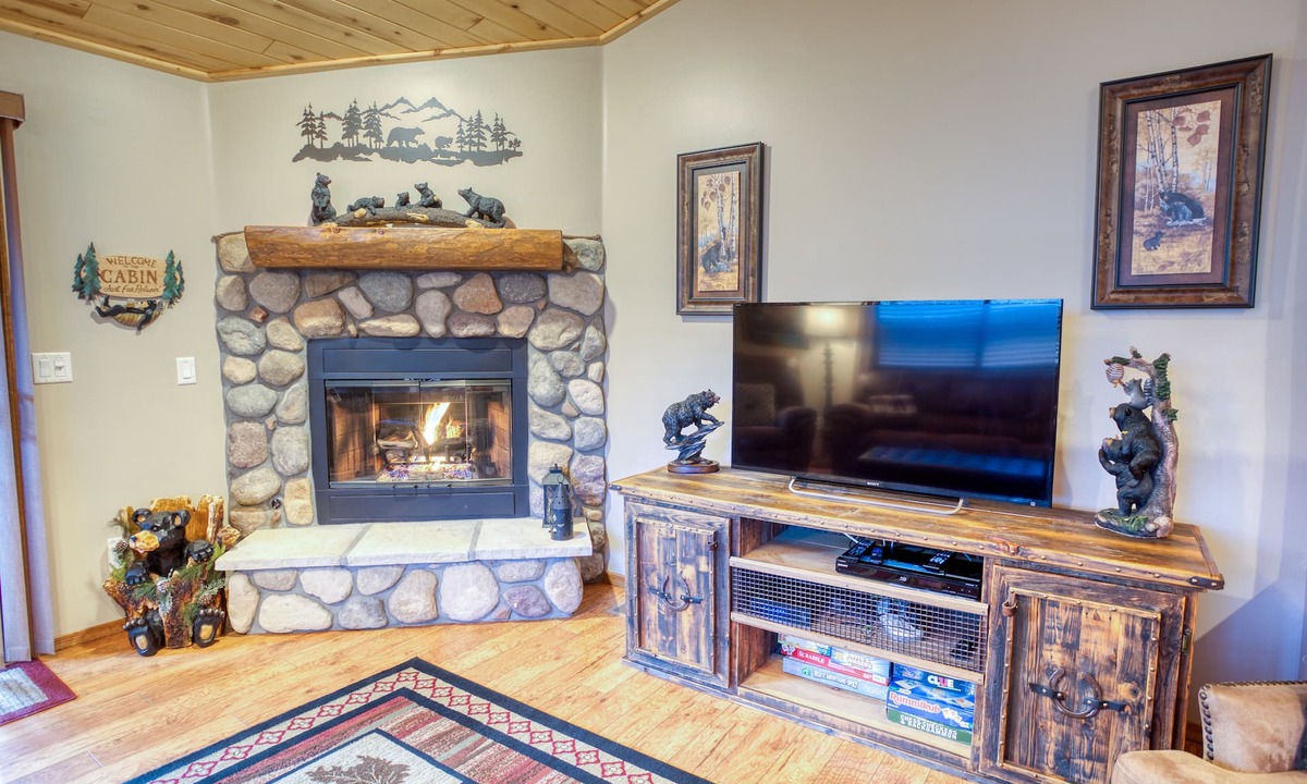 Show Low Cabin | Bear Haven! 2 Bedroom Show Low Cabin!